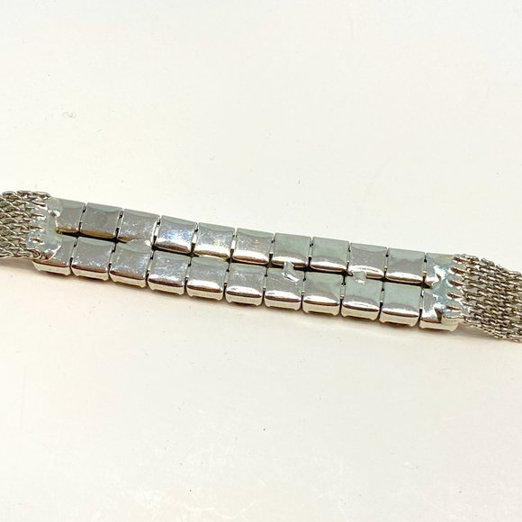 Green Rhinestones and Silver tone Mesh Bracelet Stretch Magnet Closure - Picture 8 of 9